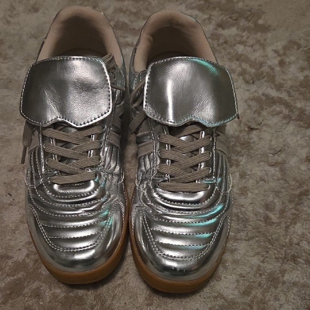 Steve Madden Silver Shoes